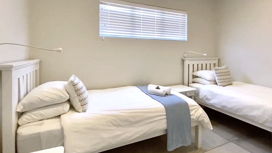 2 Bedroom Property for Sale in Elands Bay Western Cape